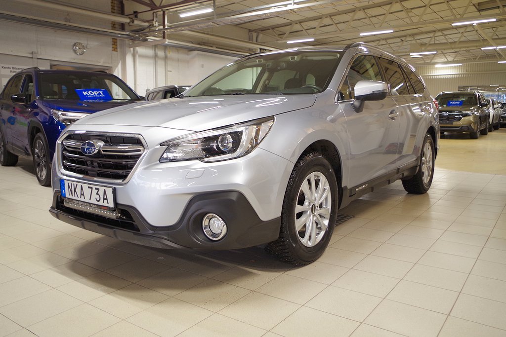 Subaru Outback 2.5i Active 4WD Lineartronic Euro 6