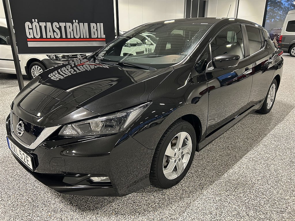 Nissan Leaf 150hk 40kWh/OBS! 5400MIl,Vhjul