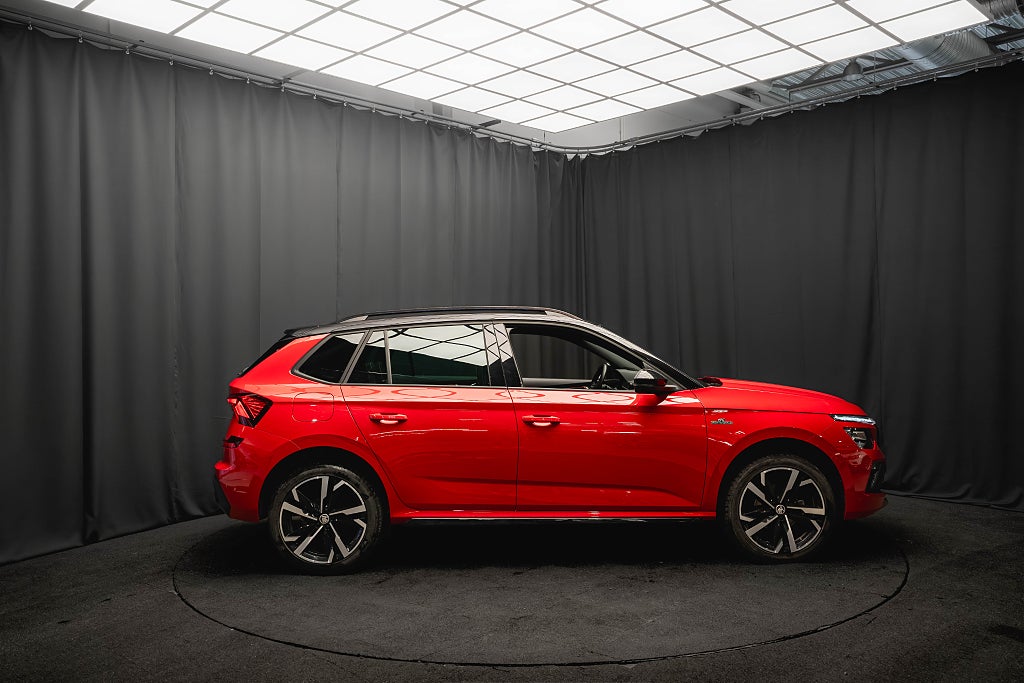 Skoda Kamiq TSI MONTE CARLO PANORAMA DRAG KAMERA M&K-VÄRMARE 1ÄGARE