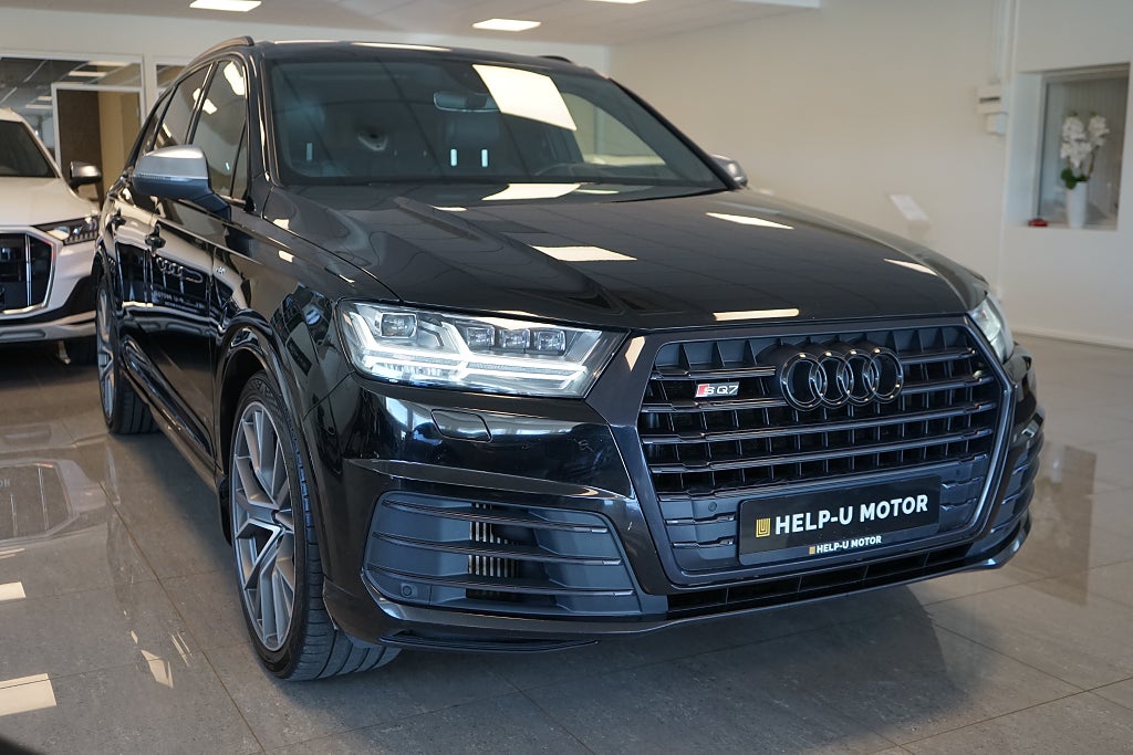 Audi SQ7 4.0 TDI V8 quattro Black Edition Drag Kamera 22" 435hk