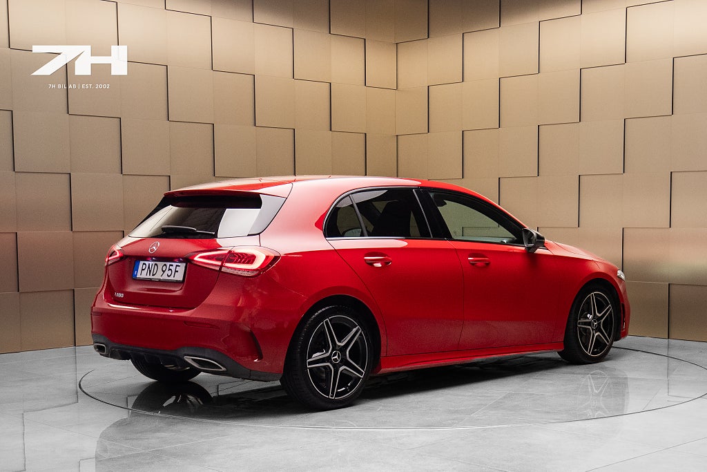 Mercedes-Benz A180 AMG-Line / Night Package / Kamera / Farthållare