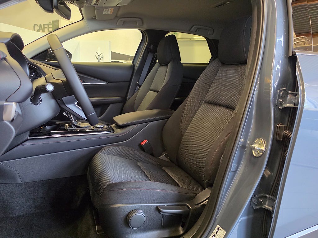 Mazda CX-30 2.5 e-SKYACTIV-G Aut / Homura / Backkamera / HUD