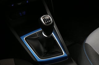 Halvkombi Hyundai i20 17 av 24