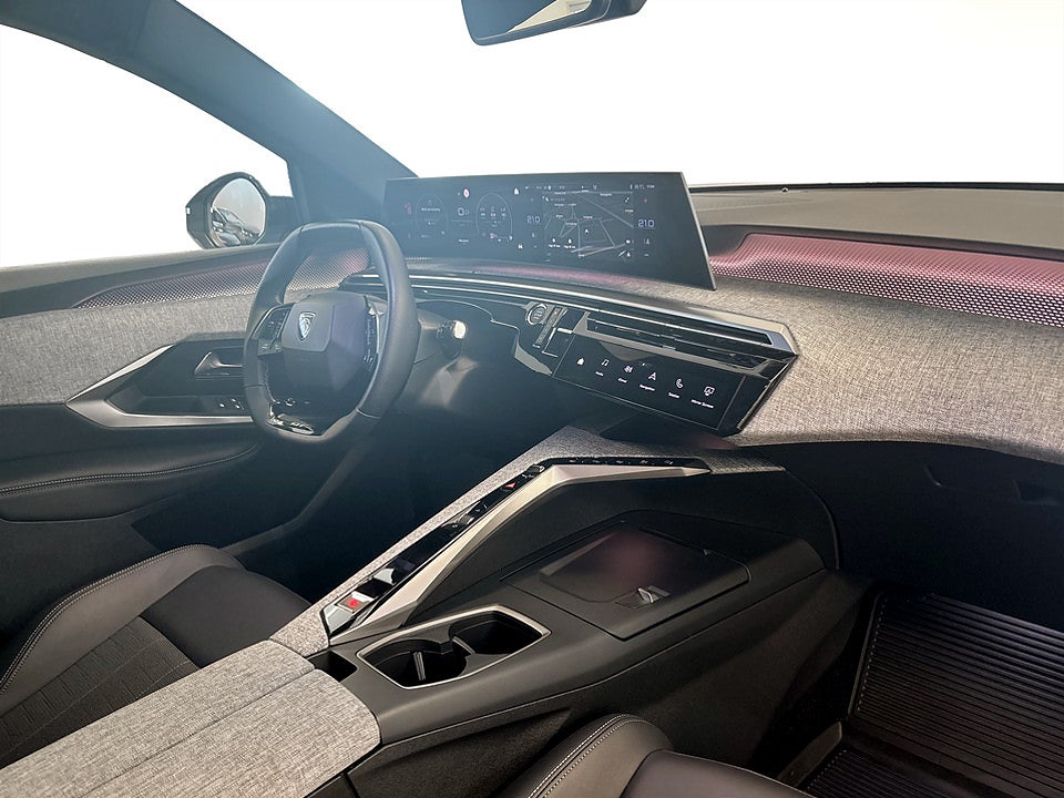 Bild på Peugeot 3008 GT Hybrid 145hk Aut B-KAMERA CARPLAY