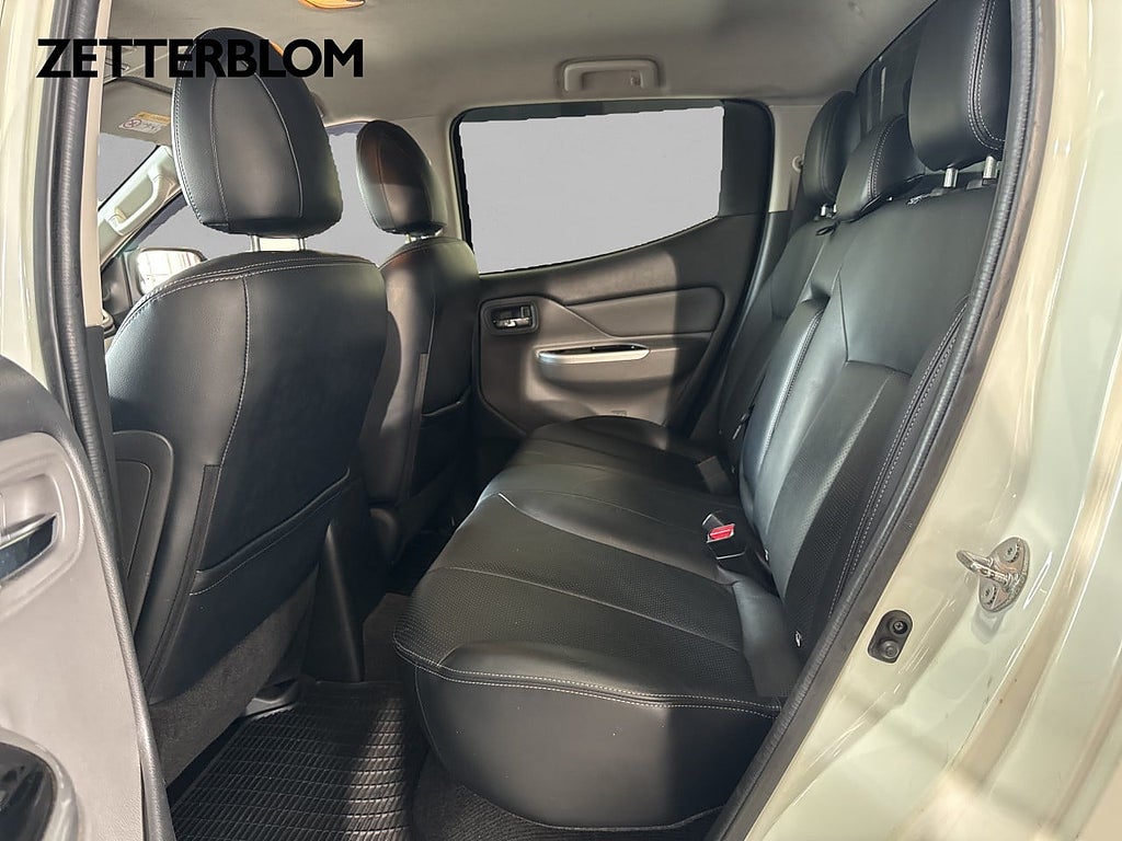 Transportbil - Flak Mitsubishi L200 9 av 14