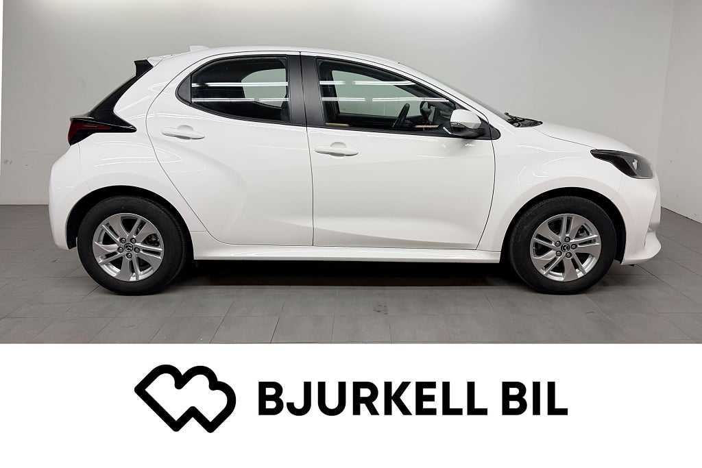 Mazda 2 Hybrid Backkamera, låga mil! 