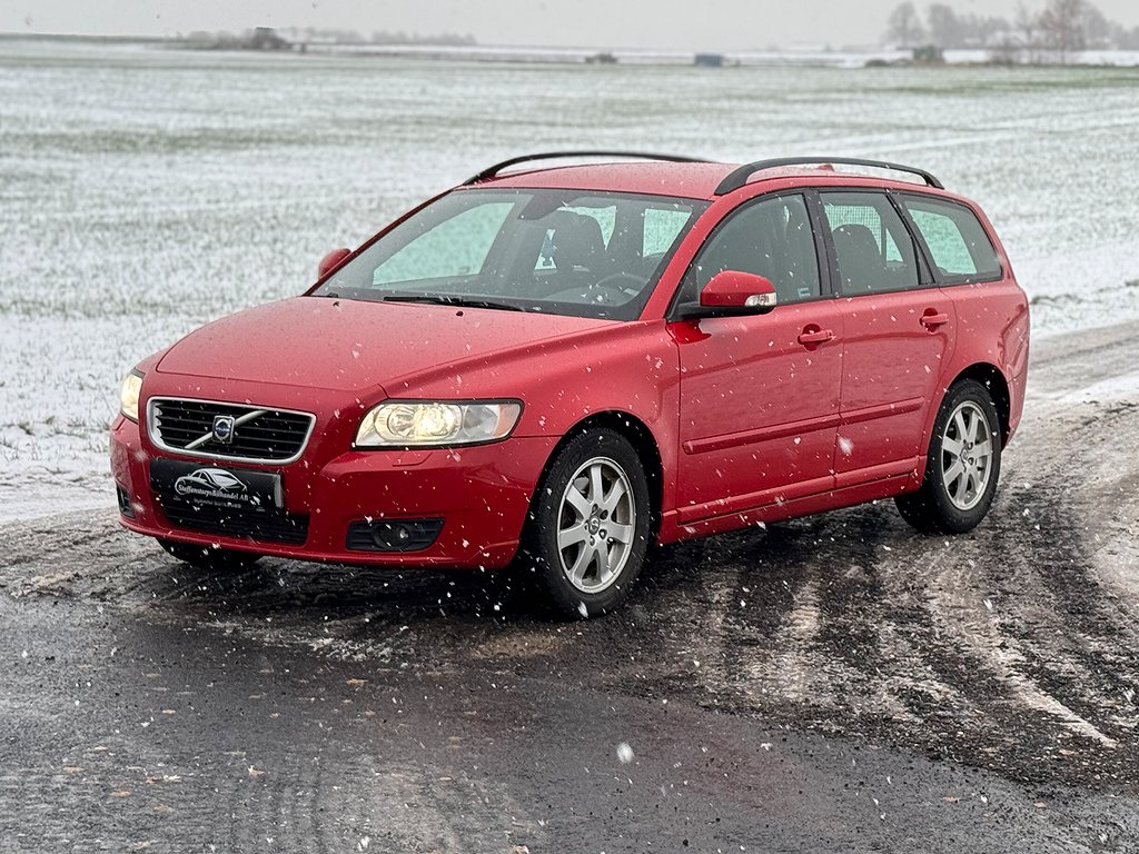 Volvo V50 2.0 D Momentum | DRAG | NYBES 