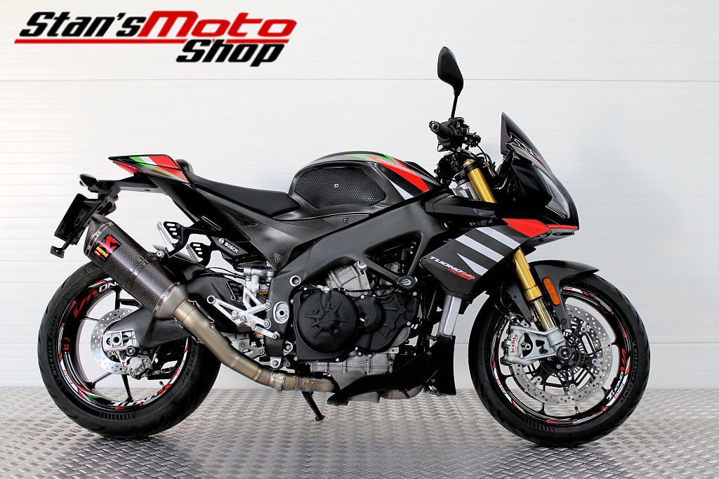 Aprilia Tuono V4 1100 Factory Akrapovic Inkommande 