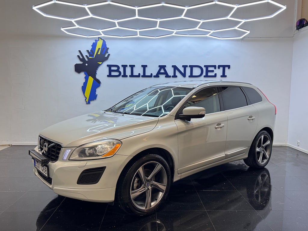 Volvo XC60 D3 AWD Geartronic Summum-Drag-2ägare-Euro 5