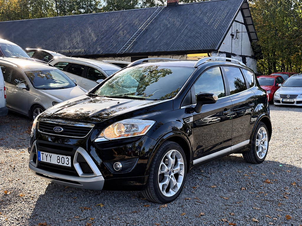 Ford Kuga 2.0 TDCi AWD, Titanium, Panorama, Dieselvärmare, 163 hk