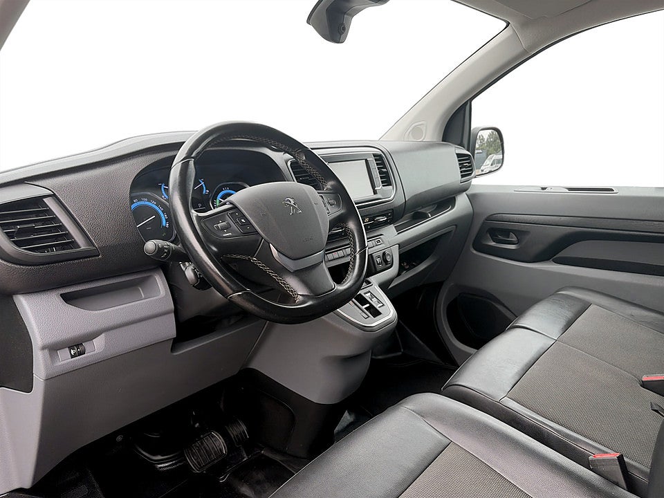 Bild på Peugeot e-Expert PRO+ 75kWh Aut L2 NAVI DRAG