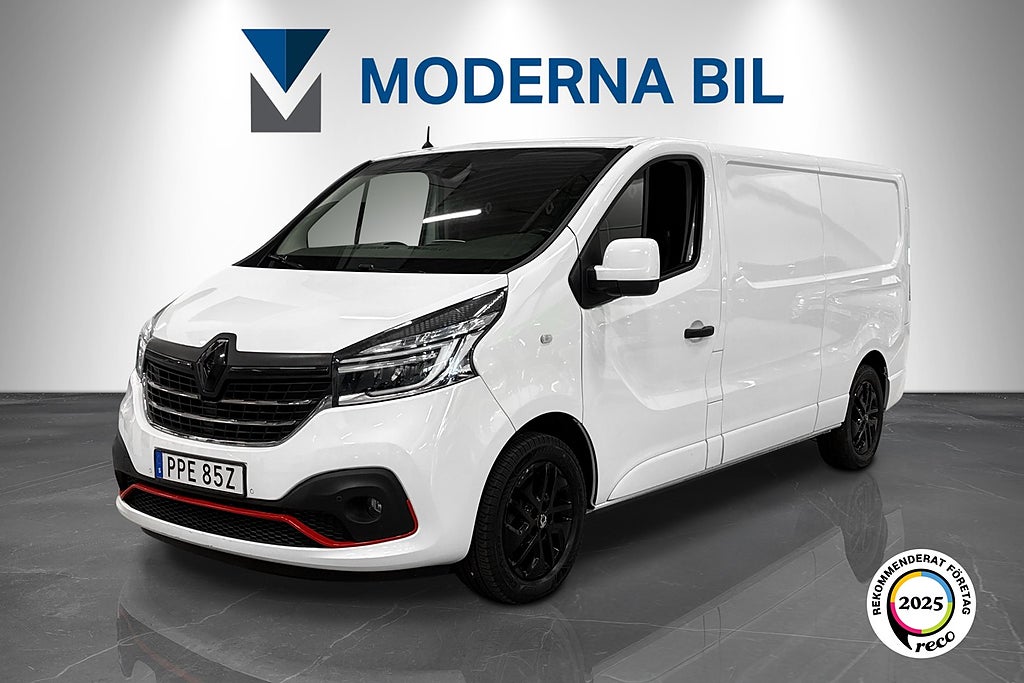 Renault trafic 2.0 dCi 170hk Racing Spirit Lång Moms Drag Se-Spec!