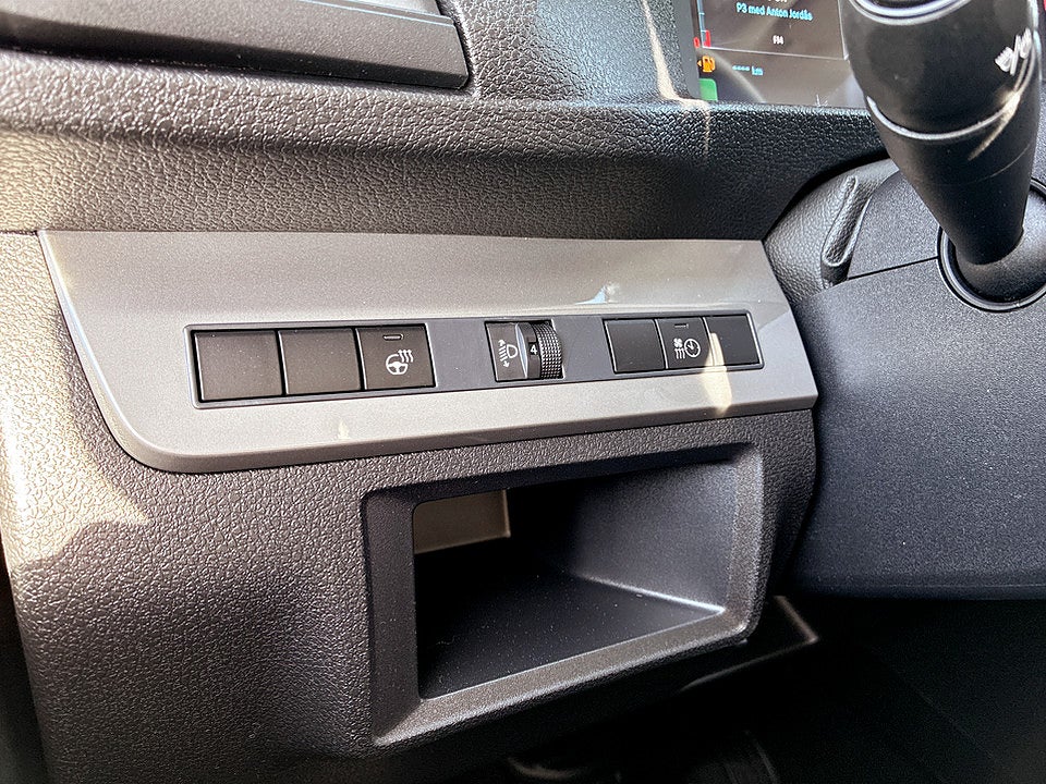 Bild på Citroën Jumpy + 150hk Aut L2 - EDITION! SERVICE & V-HJUL INGÅR!