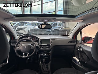 Halvkombi Peugeot 208 10 av 16