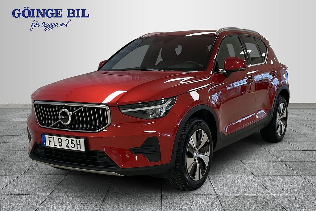 Volvo XC40 Recharge T4 Core Bright Navi/ Kamera/ Tonade rutor