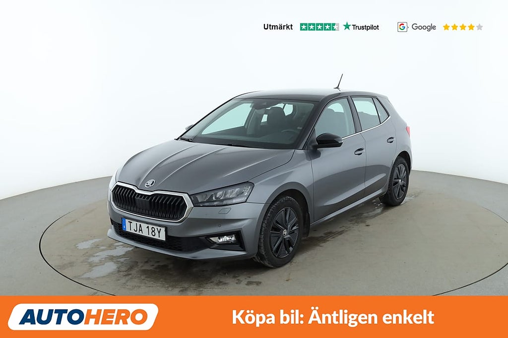 Skoda Fabia 1.0 TSI Style / CarPlay, Rattvärme, Backkam...