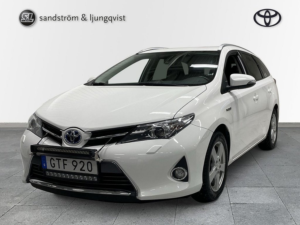 Toyota Auris Touring Sports Hybrid 1.8 TOU