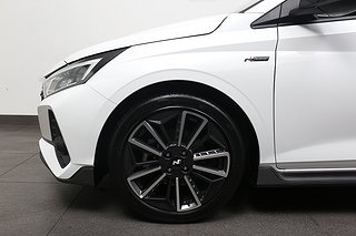 Halvkombi Hyundai i20 4 av 20