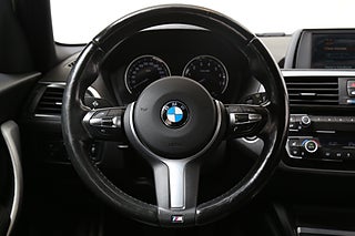Halvkombi BMW 118I 16 av 25