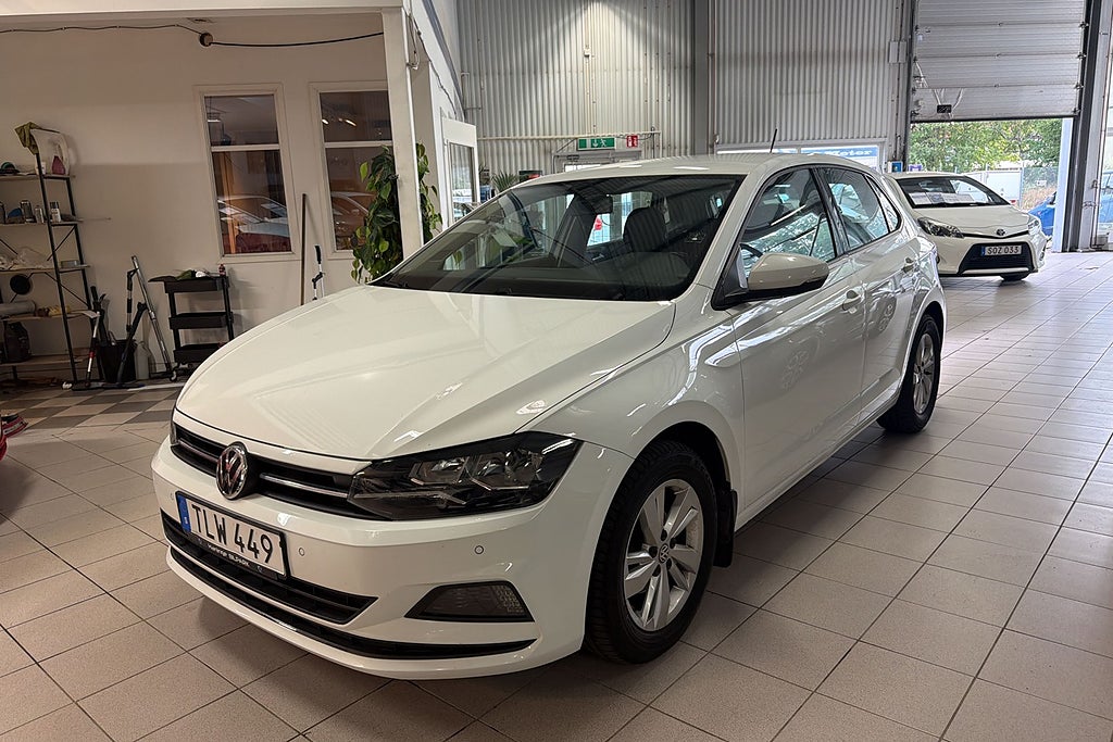 Volkswagen Polo 1.0 TSI Base AUTOMAT / PDC FRAM OCH BAK/SUPERDEAL 3.95%