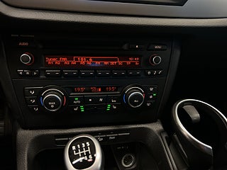 BMW X1 xDrive18d Dragkrok/MoK-Värm/SoV-Däck/Psensorer/Kamkedja – bild 18