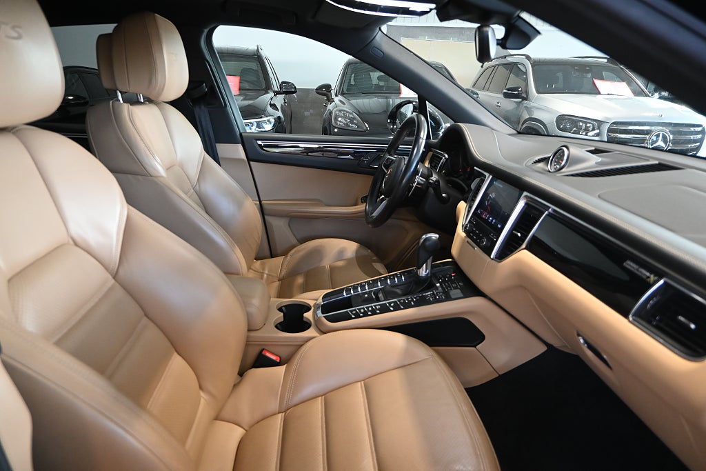 Porsche Macan 2017 - miniatyr 11