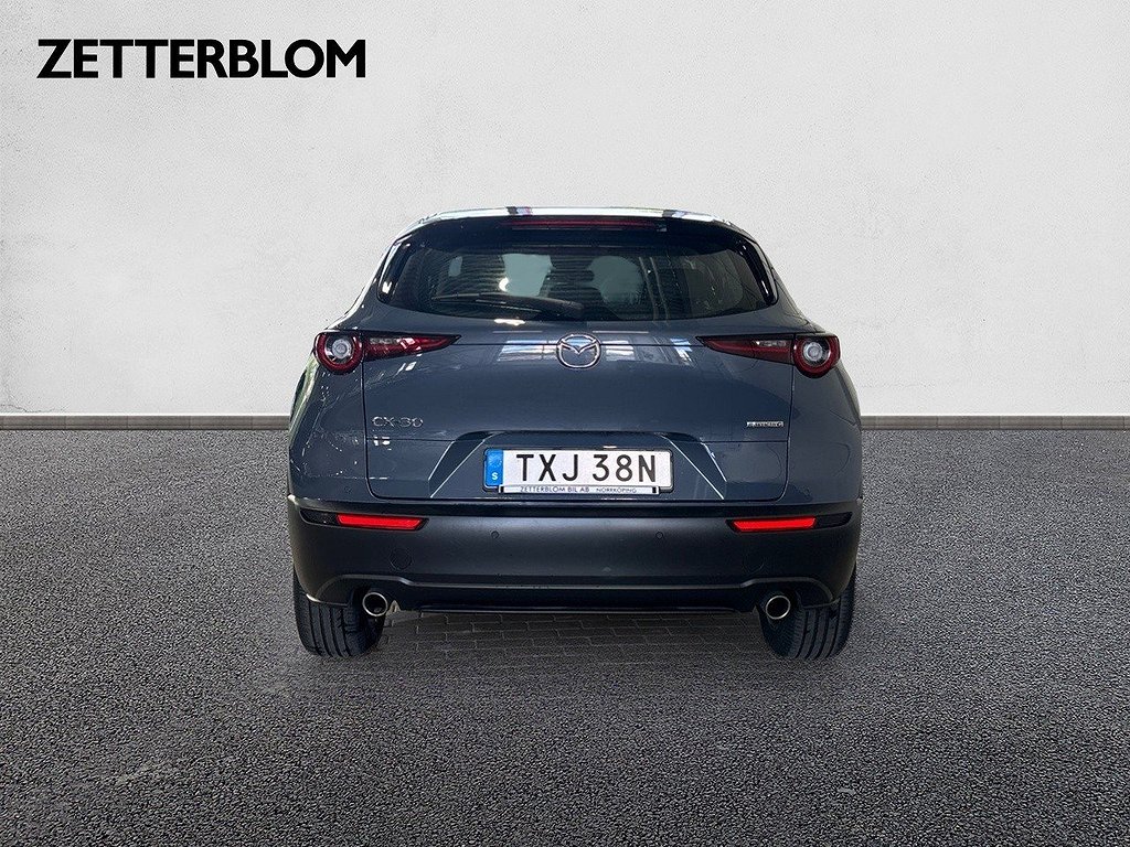 SUV Mazda CX-30 4 av 16
