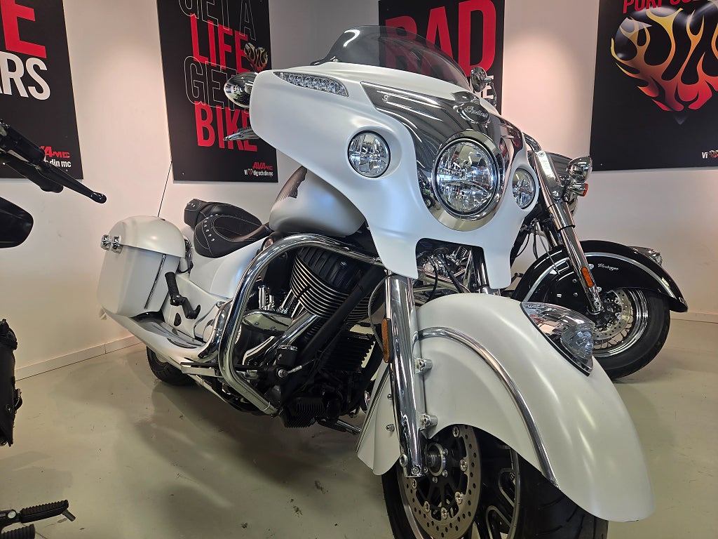 Indian CHIEFTAIN 