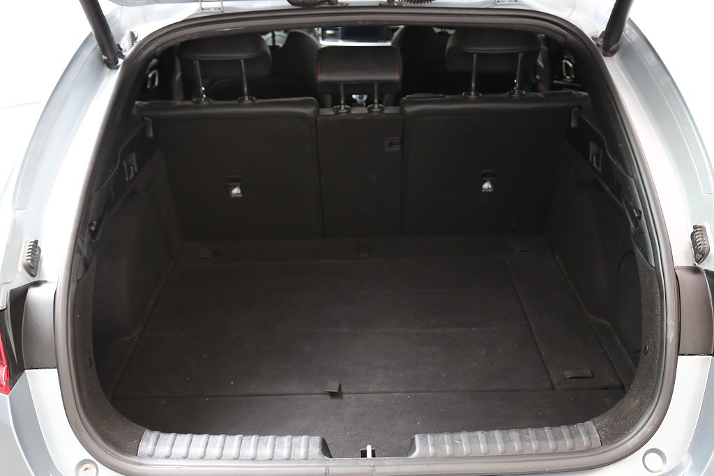 Kia ProCee'd GT 1,6 T-GDi 204hk Aut JBL CarPlay Kamera Navi 2019