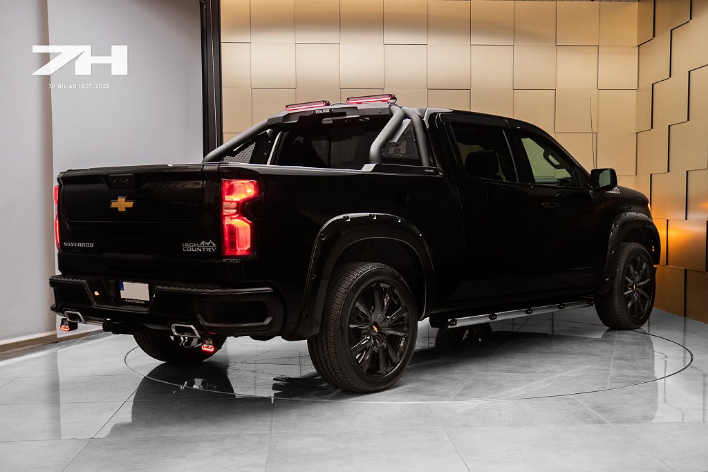 Chevrolet Silverado 1500 High Country MAXAT DEMO 300.000kr UTR. BOSE® 360°