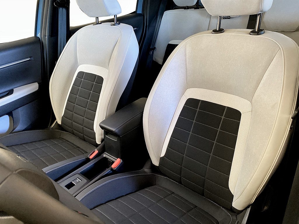 Bild på Citroën E-C3 MAX 113hk Aut - B-KAMERA,CARPLAY,NAVI