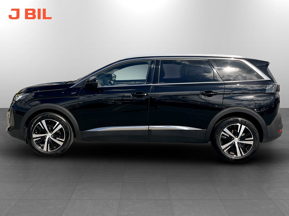 Bild på Peugeot 5008 GT 1.2 PT 130hk Aut 7-SITS B-KAMERA CARPLAY