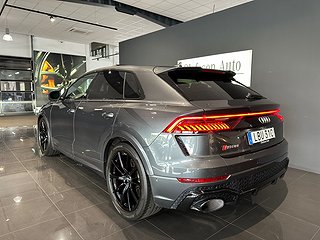 SUV Audi RSQ8 2 av 15