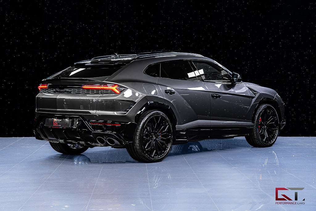Lamborghini Urus SE MY26 MOMS Keramiska BIG-Carbon B&O-Adv 23" StylePack