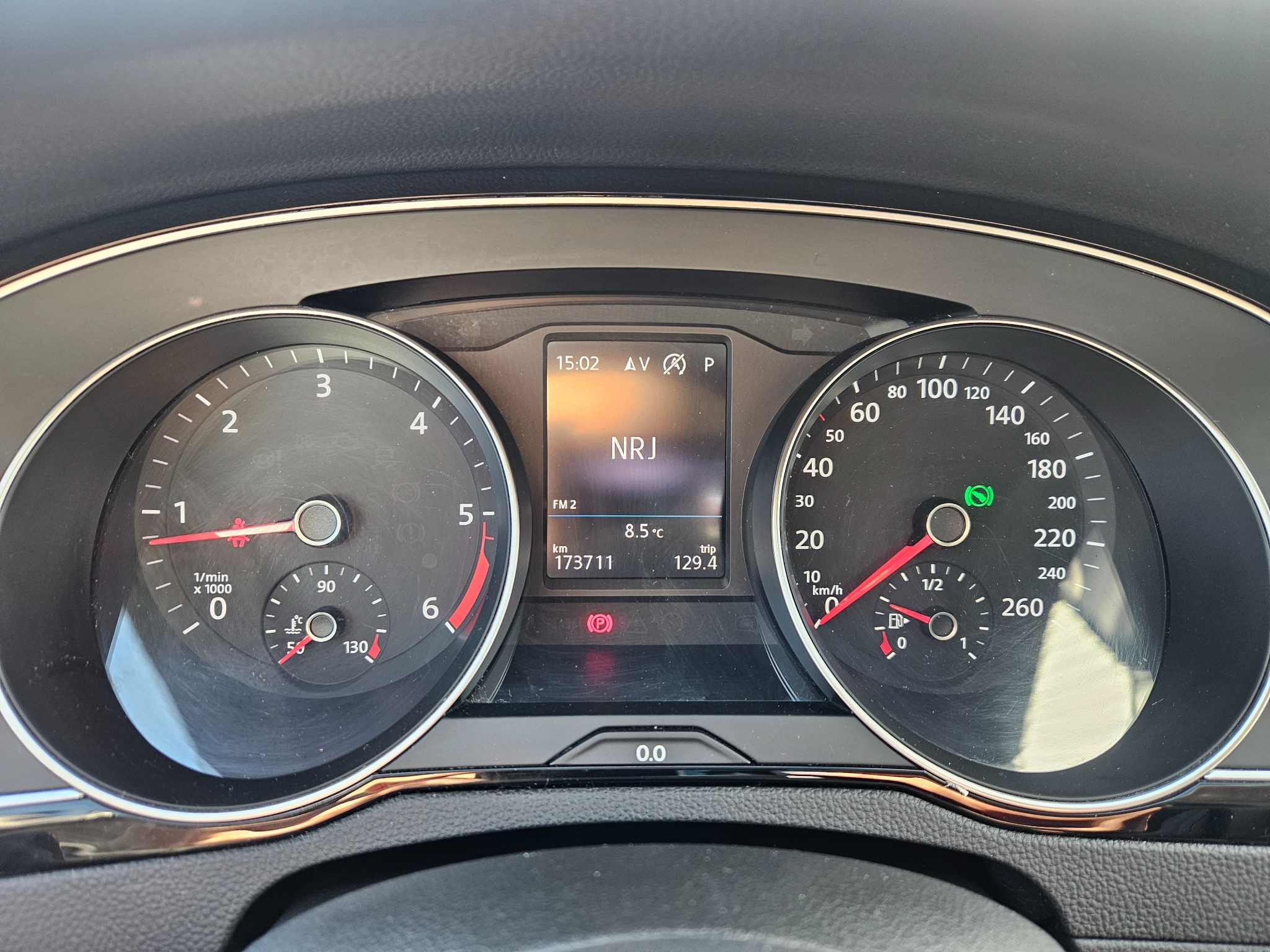 Volkswagen Passat 2020, bild 6/49