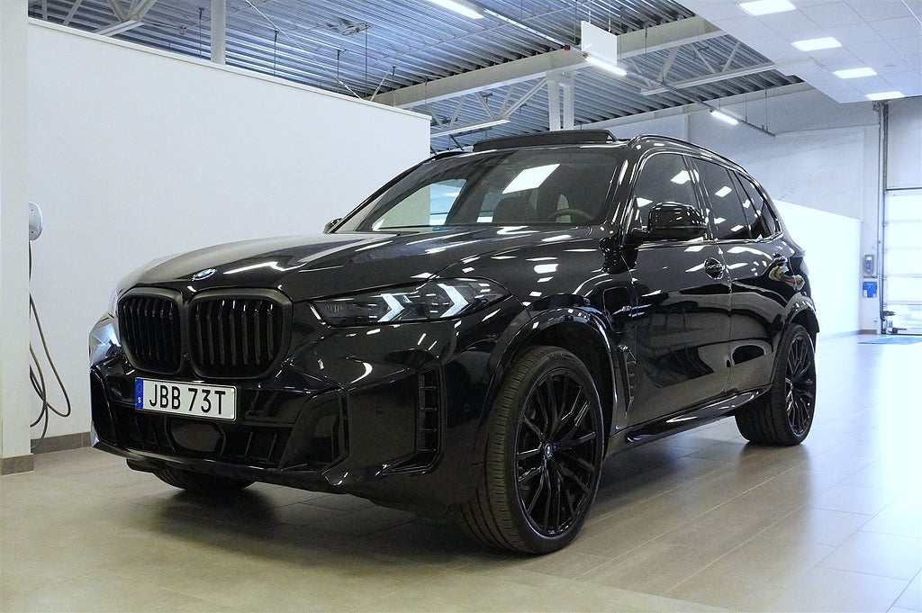 BMW X5 xDrive50e M Sport Pro Innovation DAP Komfortstol Pano | Ränta