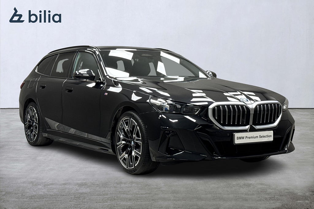 BMW 530e xDrive Touring / M Sport / Dragkrok 