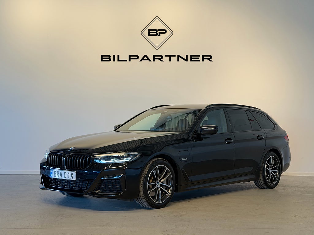 BMW 530e xDrive Touring M Sport | Drag | Hi-Fi 