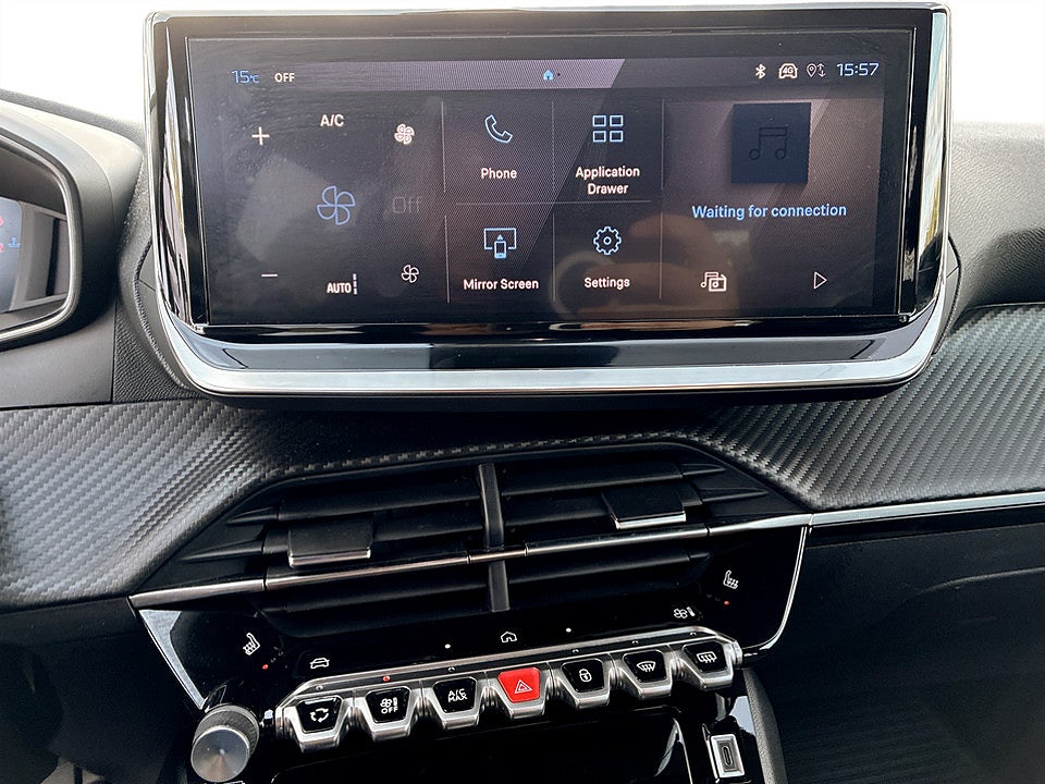 Bild på Peugeot 2008 Allure 1.2 PT 130hk B-KAMERA CARPLAY