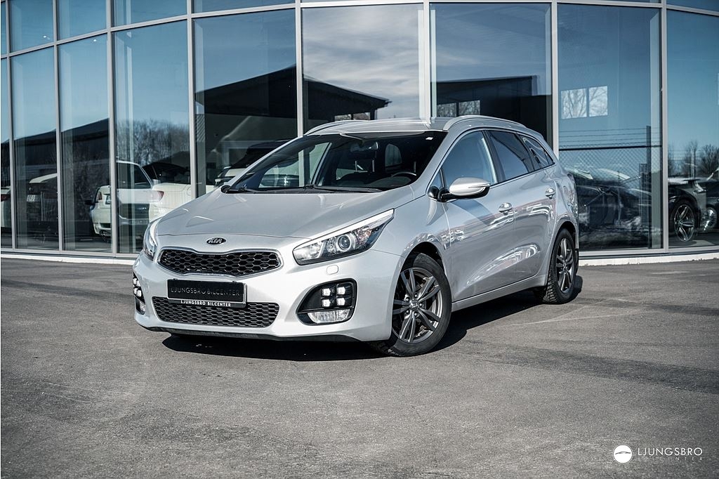 Kia Ceed SW 1.6 CRDI GT-Line 2016, bild 2/10