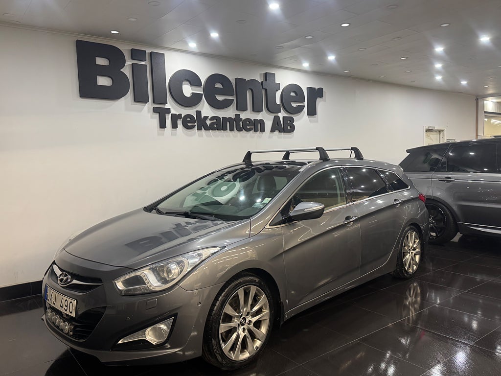 Hyundai i40 cw 2.0 GDI Business Euro 5 Panorama Skinn Navi