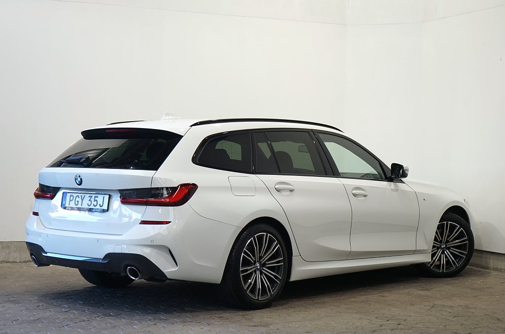 BMW 320d Touring Steptronic M Sport Carplay 190hk