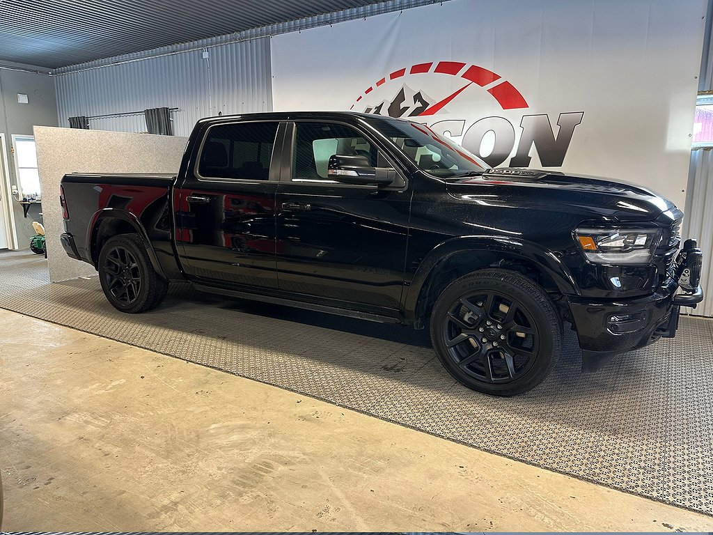 Dodge RAM 1500 Crewcab Laramie 5,7 V8 (Moms/Luft)-22