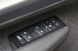 SUV Volvo XC40 12 av 32