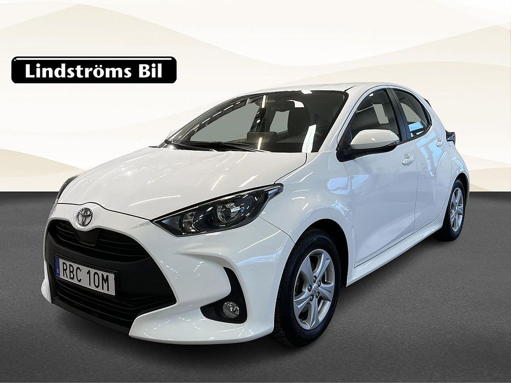 Toyota Yaris Hybrid 115 Active Komfortpaket 1,5 116hk V-hjul Moms