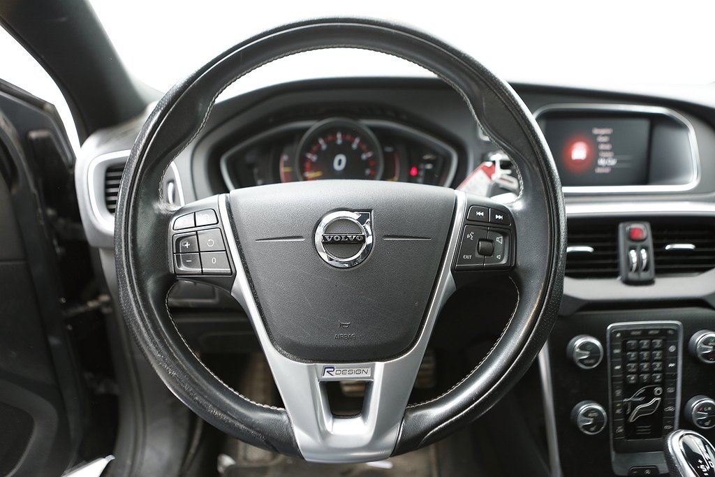 Volvo V40 T3 152hk R-Design Aut VOC 2019