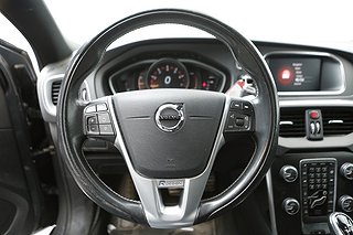 Halvkombi Volvo V40 11 av 19