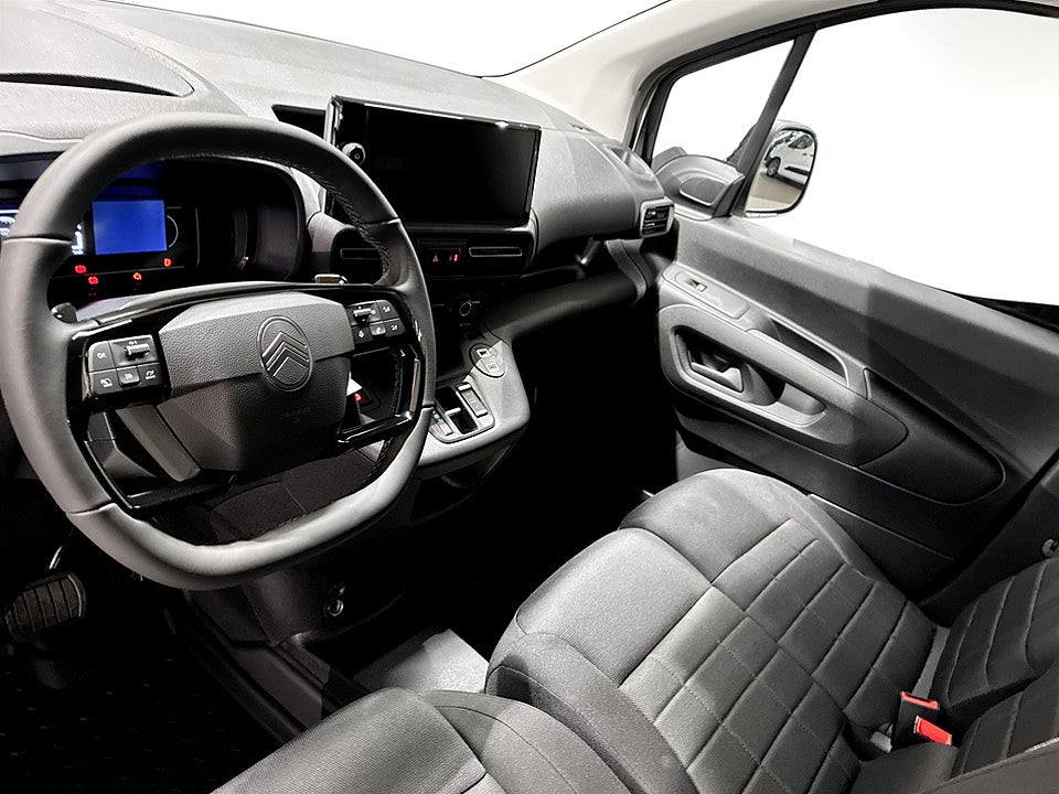 Bild på Citroën Berlingo 130hk Aut L2 - EDITION! SERVICE & V-HJUL INGÅR!