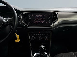 Volkswagen T-Roc 2.0 TDI SCR 4Motion Rattvärme/Kamera/P-Sens/SoV-Däck – bild 11