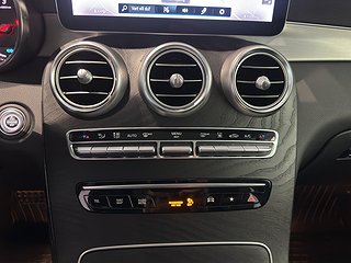 SUV Mercedes-Benz GLC 8 av 14